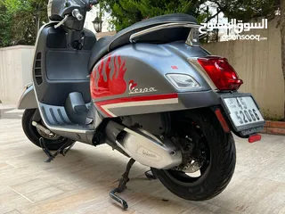  4 بحالة الوكالة VESPA GTS 300