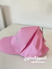  5 طاقية  جديدة new غير مستعملة سعرها قابل للتفاوض