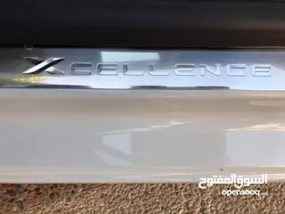  7 سيات ليون xcEllENCE