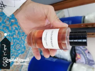  2 عطر 850 درهم .........