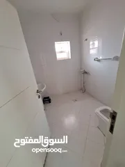  5 APARTMENT FOR RENT IN BUSAITEEN 3BHK SEMI FURNISHED WITH ELECTRICITY