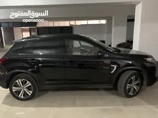  3 Mitsubishi ASX