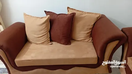  1 طقم كنب للبيع