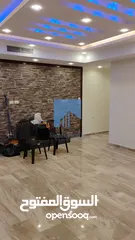  19 شقة أرضية فاخرة للبيع في الجاردنز  - خلف جريدة الرأي 185م مع ترسات 110م تشطيب سوبر ديلوكس