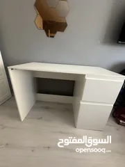  3 مكتب خشبي أبيض