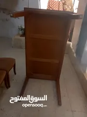  6 طاوله سفره خمس كراسي لون جوزي بحاله الوكاله معها زجاج سكيروليت للبيع بسعر 85 دينار