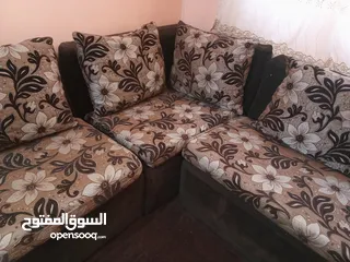  1 ركنة بنى 3قطع