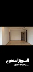  5 شقة سوبر ديلوكس  فارغة للايجار