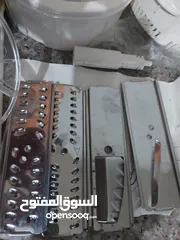  4 محضرة طعام مولينيكس فرنسية   استعمال بسيط...  متعددة الاستعمالات وبحالة جيدة جدا
