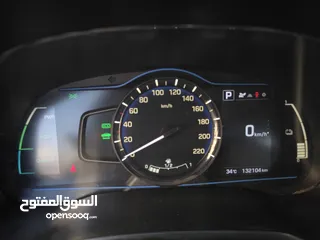  6 هونداي ايونك 2018 فل كامل فحص كامل عداد 130Km مالك 1 فقط