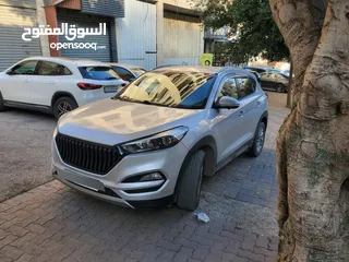  2 هيونداي توسان ترخيص 2017 بحالة الوكالة بسعر حرق