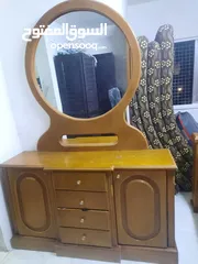  2 للبيع تخت مجوز مع تواليت و كومدينات
