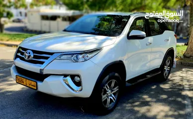  1 Mint Condition  GX.R V6 AAA Insured Toyota Fortuner