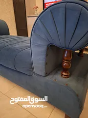  5 كنباية مقاس 170*100 تصميم مميز خشب زان بحالة جيدة للبيع بسعر مغري!