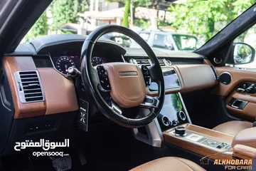  30 Range Rover Vogue 2019 Autobiography Black package   السيارة وارد الماني و بحالة ممتازة جدا