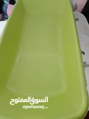  5 طاولة الغيار مع البانيو الخاص فيها من ماركة CAM  متحرك ب رفين