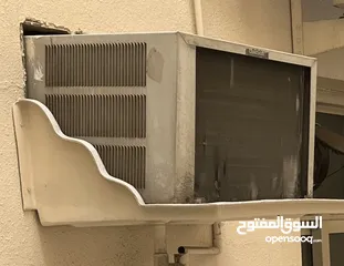  3 Split ac and window ac each 1