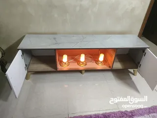  28 طاولة شاشة +خزانة أحذية +طاولة مجلس+اربع قطع جانبية