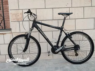  6 بسكليت دراجة هوائية  : TREK (أمريكي) مقاس 26 كبير