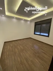  16 للبيع بالأقساط 36 شهر شقه ارضية 295م قرب جامعة البتراء طريق المطار البنيات 145م + 150م ترس