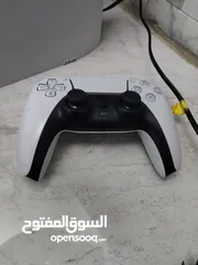  5 بلاستيشن 5 سلم ps5 slim مع مجموعة العاب وادين ثنتين اصليات ..................................
