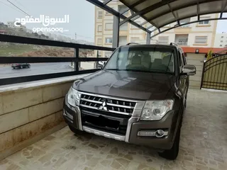  5 ميتسوبيشي باجيرو موديل 2015 للبيع