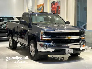  10 Chevrolet SILVERADO LT model 2018 FOR SALE