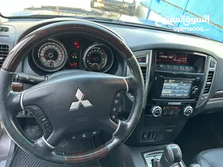  5 Mitsubishi Pajero Gls v6 3800cc 2016