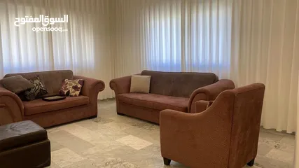  9 شقة للإيجار