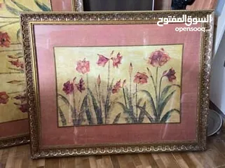  11 براويز بأشكال متعدده حجم كبير ممتاز للديكور وارد من الإمارات العربية المتحدة.