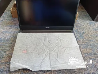  1 لابتوب acer  slam   الموصفات rayzn 3 الجيل الاخير 4غيغا  ram Ddr4 الكرت انتل  u hd الذاكرة 1tera HDD