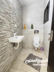  4 شقة جديدة غير مفروشة للايجار في الطيرة