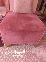  4 طقم كورنر لون سومو للبيع  استعمال 6 شهور  بحالة ممتازة سبب البيع ضيق المكان السعر 200
