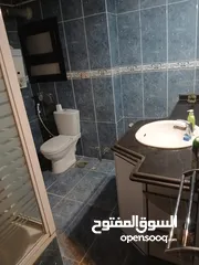  11 شقه للايجار في كفر عبدو