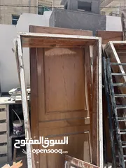  2 أبواب خشب سويد بحالة ممتازه
