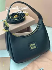  1 شنطه miu miu للبيع