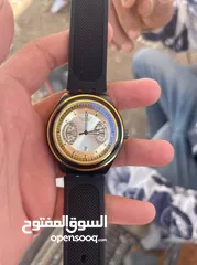  3 ساعة سواتش للبيع بسعر مغري