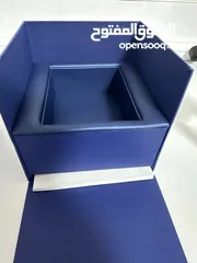  2 بوكس ساعة swarovski اصلية