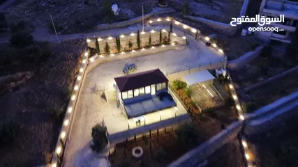  4 مزرعة مميزة في جرش مع بيت طابقين بسعر مميز للبيع