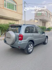  12 للبيع في صنعاء سيارة تويوتا راف فور 2005فل كامل رقم واحد للمشتري يجي يفحص TOYOTA RAV4 2005 4WD