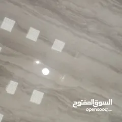  3 فوم بديل الرخام الوان الاسود و الصحراوي  السكني