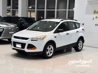  2 Ford Escape 2013 (White)