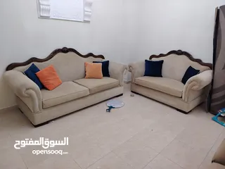  2 طقم كنب سبع مقاعد للبيع