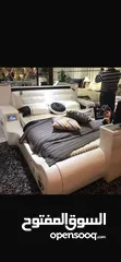  2 للبيع تخت ملوكي للنوم يوجد فيه مميزات
