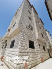  1 شقة في عمارة الواحة ش نابلس