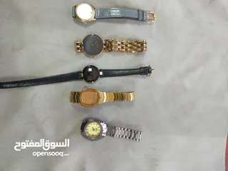  2 ساعات مختلفه