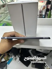  4 ايباد 7 128G في مدخل خط و بطاريه 100 مع كرتونه