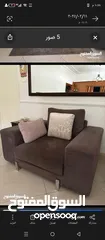  3 طقمين كنب ايطالي من محلات ميزو 6مقاعد ثلاثيه وثنائيه ومفردة واحده وكنب امريكي ثلاثيه وثنائيه للبيع