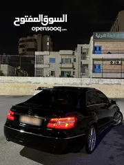  4 مرسيدس E200 cgi فل كامل بانوراما  فحص كامل عداد قليل بحاله الوكاله