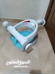  3 مقعد إستحمام بيبي أوروبي بحالة الوكاله